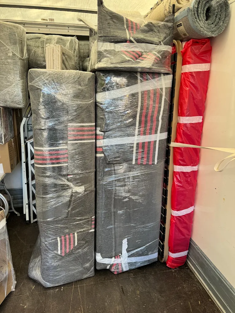 Équipe de déménagement professionnelle en intervention à Asnières