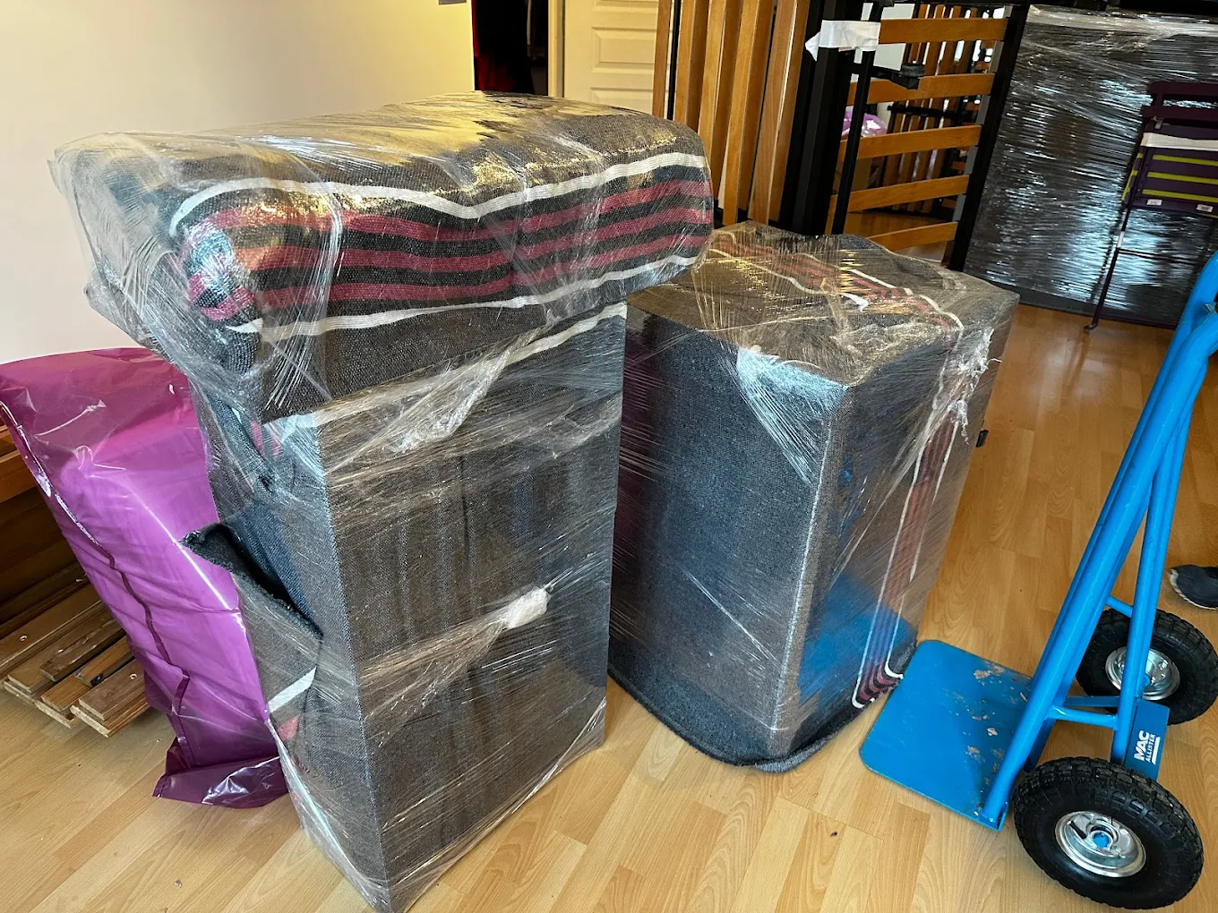 Équipe de déménagement professionnelle en intervention de prestige à Enghien-les-Bains