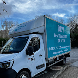 Équipe de déménagement professionnelle en intervention à Garges-lès-Gonesse